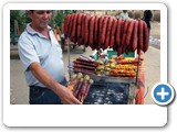 Peque�o palacio del colesterol. Chorizos, chuzos y longaniza callejera en San Jos� de C�cuta, Colombia