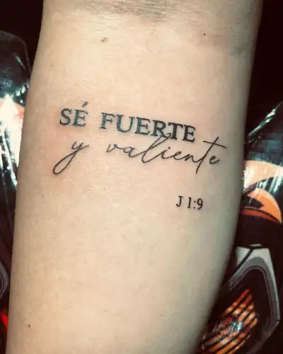 Tatuajes Cúcuta Texto manuscrito