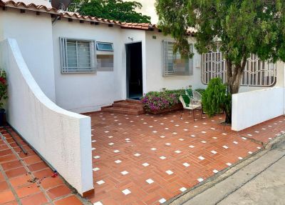 VENTA DE CASA EN VILLA ROSARIO