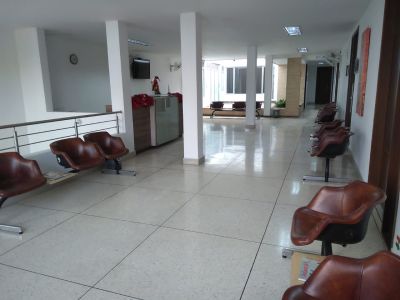 SE VENDE CONSULTORIO EN CÚCUTA BARRIO CAOBOS